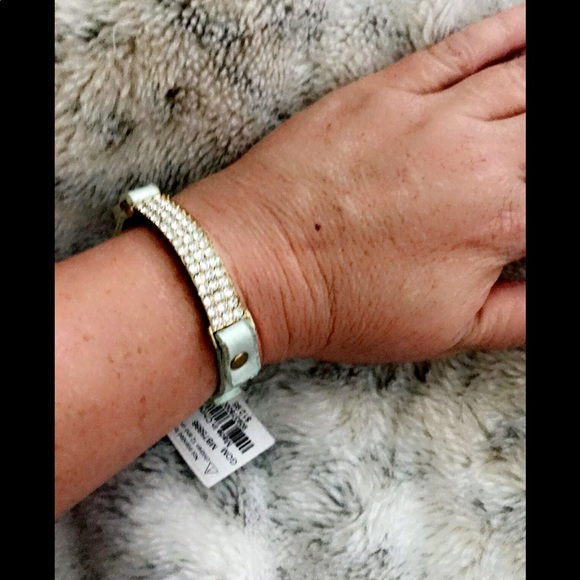 Bracelets $8 each - Picture 5 of 13